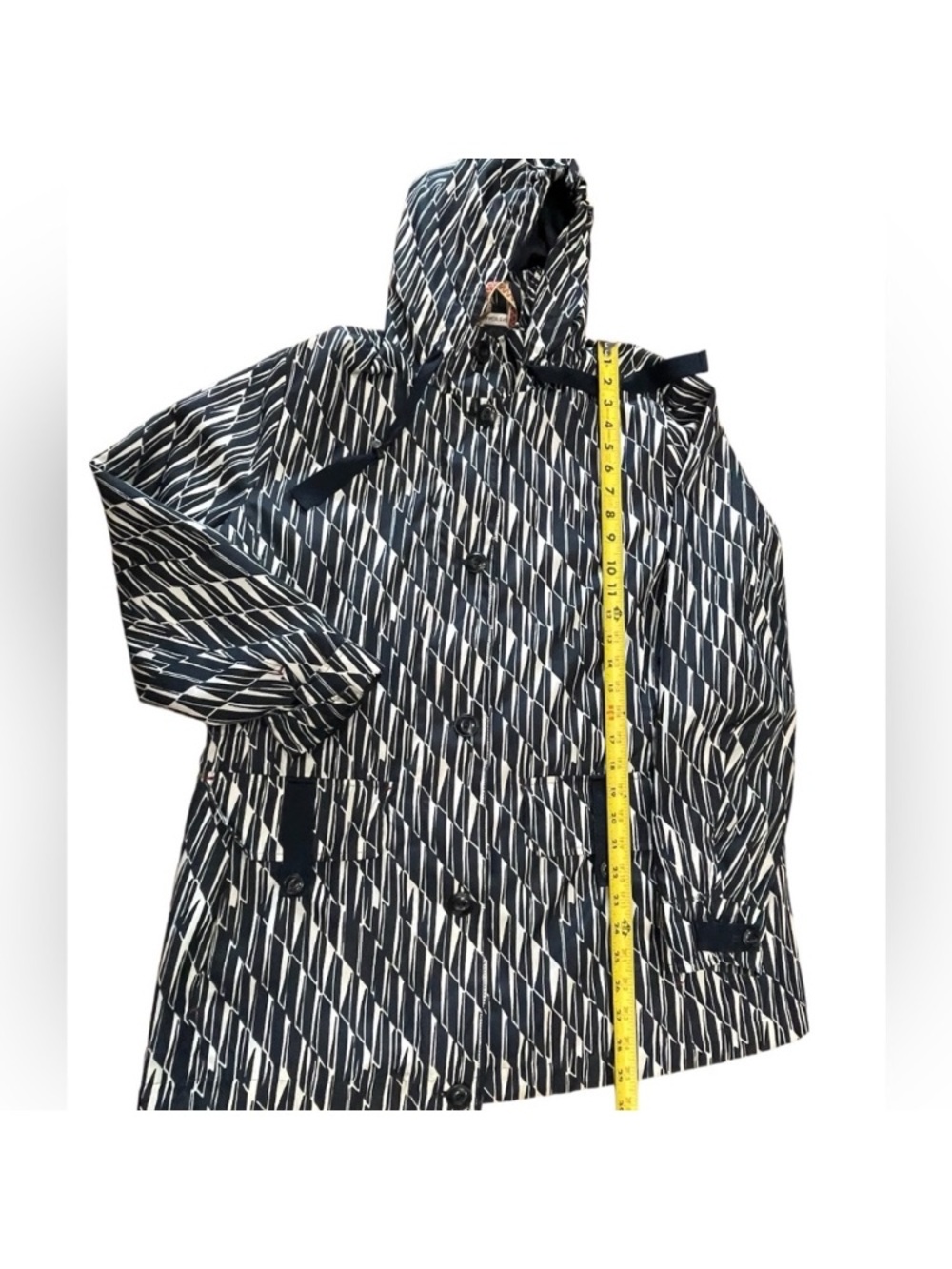 Lands’ End Women’s Hooded Rain Jacket Windbreaker - Size L - Storm Raker - Picture 11 of 15